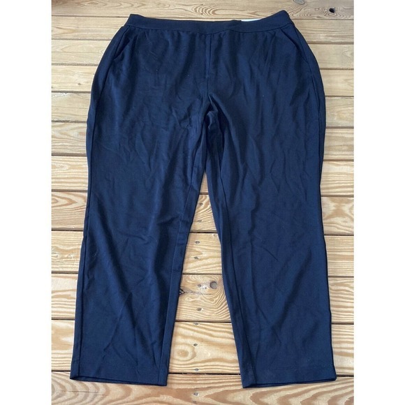 NWT Lane Bryant Ponte Ankle Pants Size 22/24 Women’s Mid Rise MSRP $59.95 - Picture 1 of 10